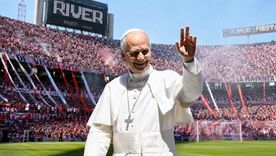 El papa León XIV analiza la posibilidad de dar una misa en el estadio Monumental de River Plate. El papa León XIV analiza la posibilidad de dar una misa en el estadio Monumental de River Plate.