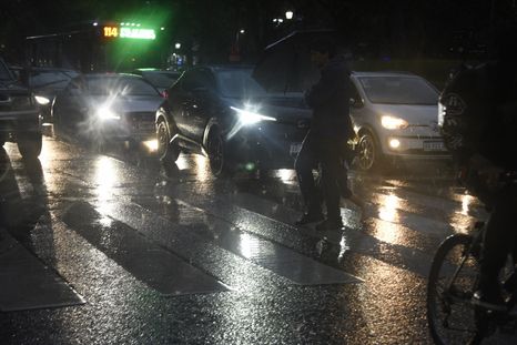 ciclogenesis en el amba: cual sera el horario critico segun el alerta naranja emitido por el smn ciclogenesis en el amba: cual sera el horario critico segun el alerta naranja emitido por el smn