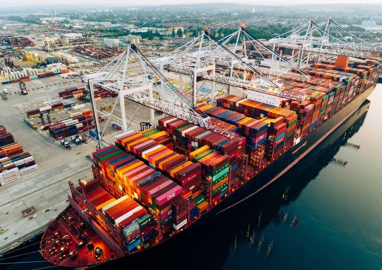  Los créditos dolarizados podrán utilizarse desde el 1 de enero de 2027, vía compensación o devolución. Los créditos dolarizados podrán utilizarse desde el 1 de enero de 2027, vía compensación o devolución.