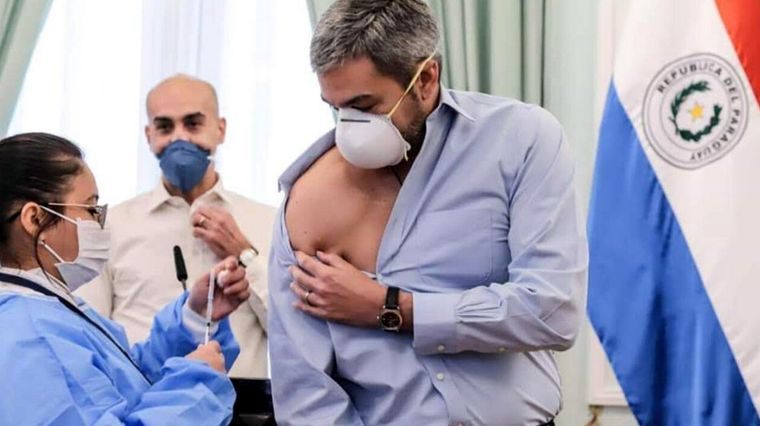 Muchos funcionarios en la mira en Paraguay. Foto: OMSParaguay.