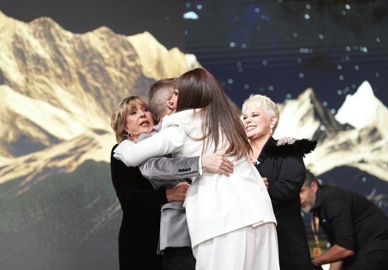 Moria, Georgina y Carmen. Moria, Georgina y Carmen.