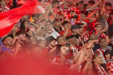 La tribuna de Talleres de Remedio de Escalada, antes del conflicto. Foto: @Copa_Argentina