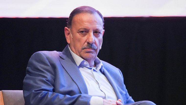Ricardo Quintela criticó en un tono golpista a Milei. Foto: NA
