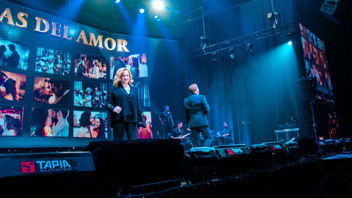 Pimpinela desplegó una puesta audiovisual impactante llamada 