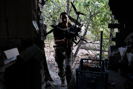 Ucrania lanzó en suelo de Rusia casi cien drones y recibió muchos más. Foto Efe Ucrania lanzó en suelo de Rusia casi cien drones y recibió muchos más. Foto Efe