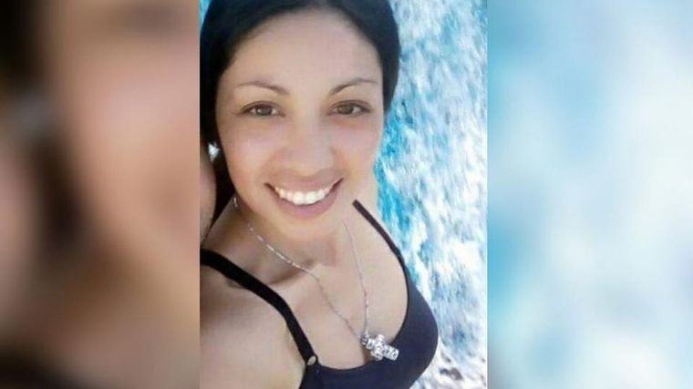 Florencia Magalí Morales había sido detenida por violar la cuarentena y apareció muerta en una comisaría de San Luis.