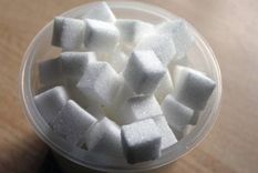 Existen alternativas saludables al azúcar de endulzantes naturales. Foto: Shutterstock