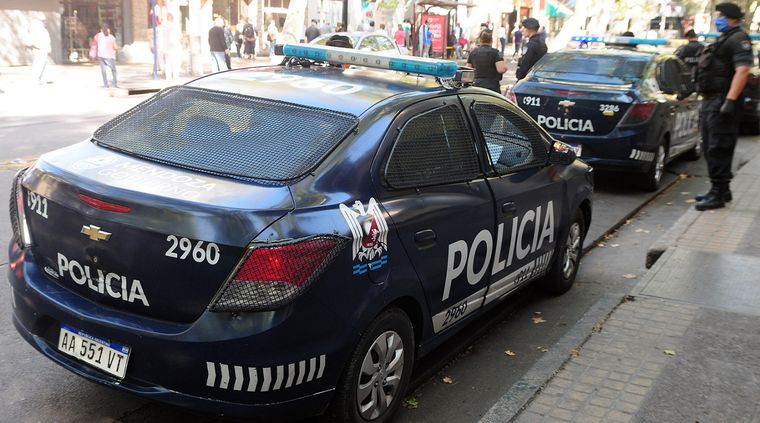 A los tiros El tiroteo se produjo ayer cerca de las 21 en el Barrio Libertad. Imagen ilustrativa. Foto: ALF PONCE / MDZ