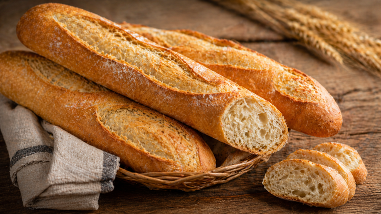 Receta de pan francés casero y económico paso a paso