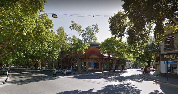 El atraco se produjo en el Centro mendocino