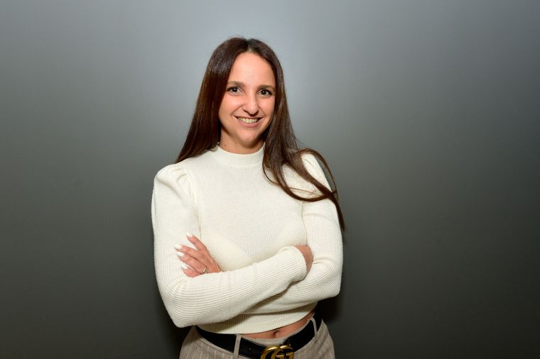 Yamila Yad, psicóloga, se refirió a la problemática de la Inteligencia Artificial en la salud mental. Yamila Yad, psicóloga, se refirió a la problemática de la Inteligencia Artificial en la salud mental.