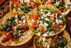 Esta explosión de colores nos llena el corazón ¡prueba unos exquisitos tacos al pastor! Foto: Mdz