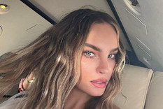 Belinda lleva una mini de transparencias y encandila con su belleza Belinda es una cantante muy famosa. Foto: Instagram @belindapop