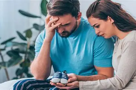 Es un dolor doble: por la vida que no fue y por los proyectos que no se concretarán. Es un dolor doble: por la vida que no fue y por los proyectos que no se concretarán.