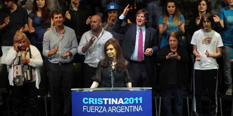 Cristina habla en el cierre de su campaña presidencial. Foto: Telam