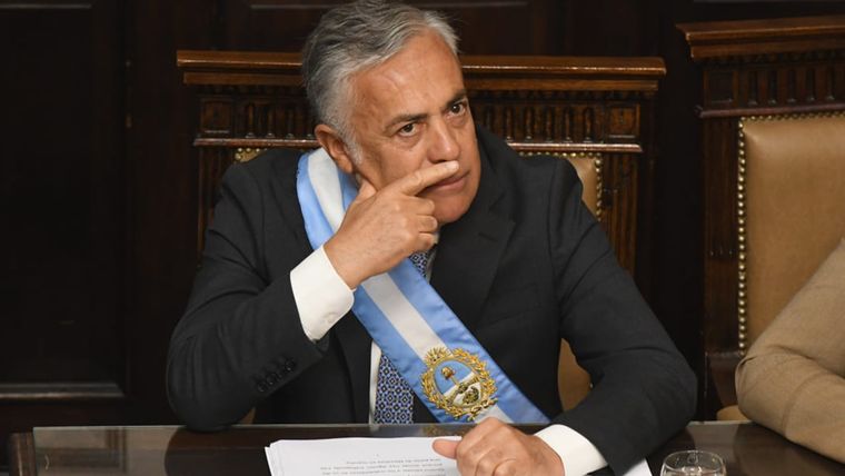 Cornejo habla ante la Asamblea.
