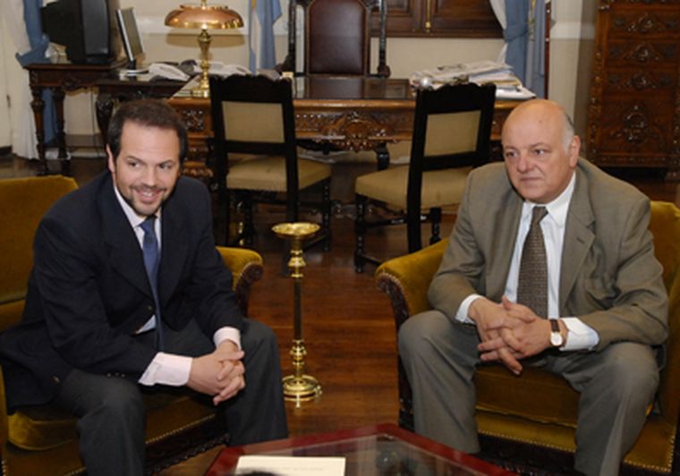 La reunión Racconto-Jaliff de hoy. Foto: Gonzalo Bravo / mdz