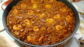 La receta original busca resaltar el sabor del caldo más que la cantidad de marisco. ¡La nueva receta del verano! La receta original busca resaltar el sabor del caldo más que la cantidad de marisco. ¡La nueva receta del verano!