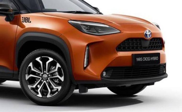 Toyota Yaris Cross JBL