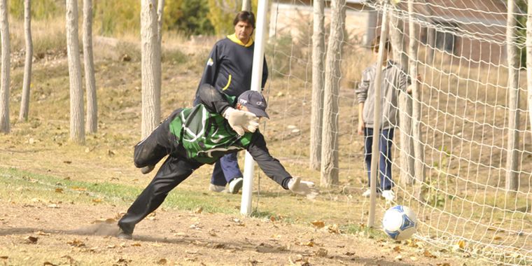 El gol... alma del fútbol...nunca falta en Las Vírgenes