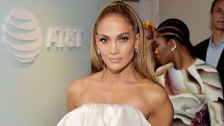 Jennifer López, Jlo