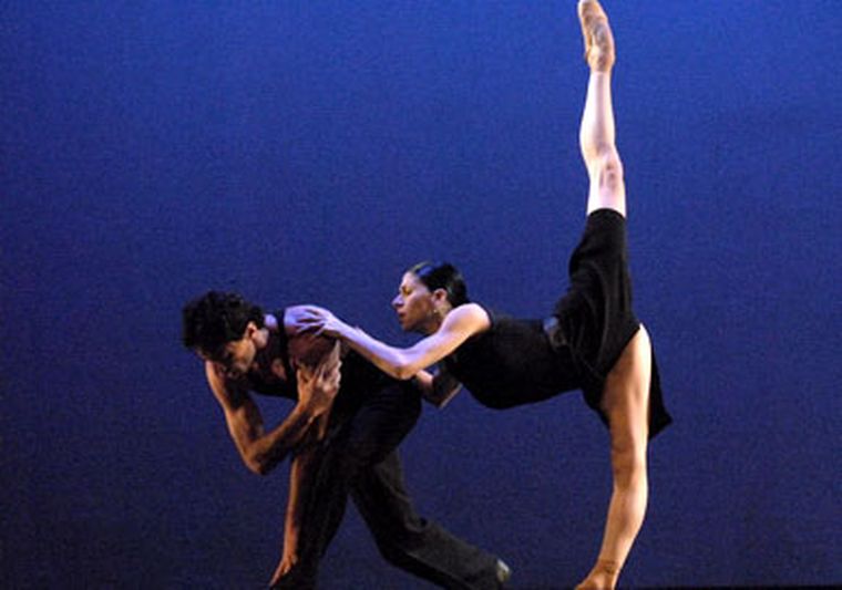 La bailarina deslumbró en el auditorio Bustelo. Foto: Gonzalo Bravo / MDZ
