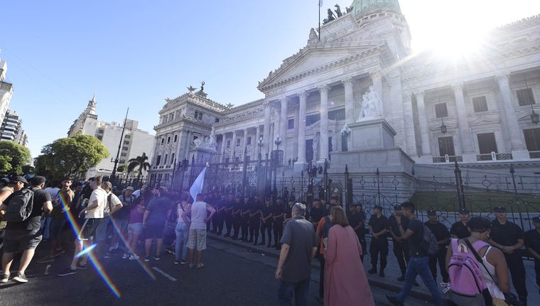 El proyecto de Ficha Limpia generó grandes cruces en el recinto. Foto: Juan Mateo Aberastain Zubimendi