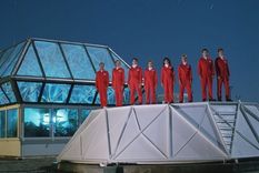 En 1991, un grupo de ocho científicos voluntarios se involucró en un experimento sin precedentes.