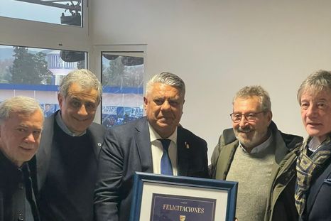 Jorge Miadosqui, José Mansur, Claudio Tapia, Daniel Vila y Alejandro Chapini. Cuyo pisa fuerte en el fútbol argentino.