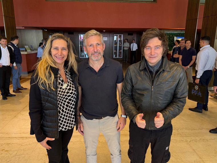 Javier Milei y Rogelio Frigerio son parte de La Libertad Avanza en Entre Ríos.