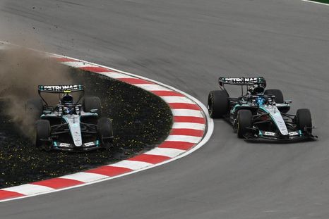 La Sprint de Canadá dejó heridas en Mercedes. La Sprint de Canadá dejó heridas en Mercedes.
