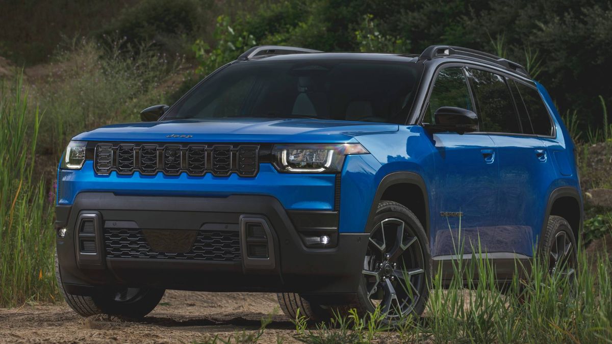 Jeep Cherokee 2026: nuevo diseño, motor híbrido y más tecnología para el SUV mediano