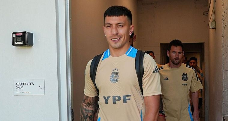 Licha martínez en el regreso a los entrenamientos con la Selección argentina. Foto: @LisandroMartinezzz