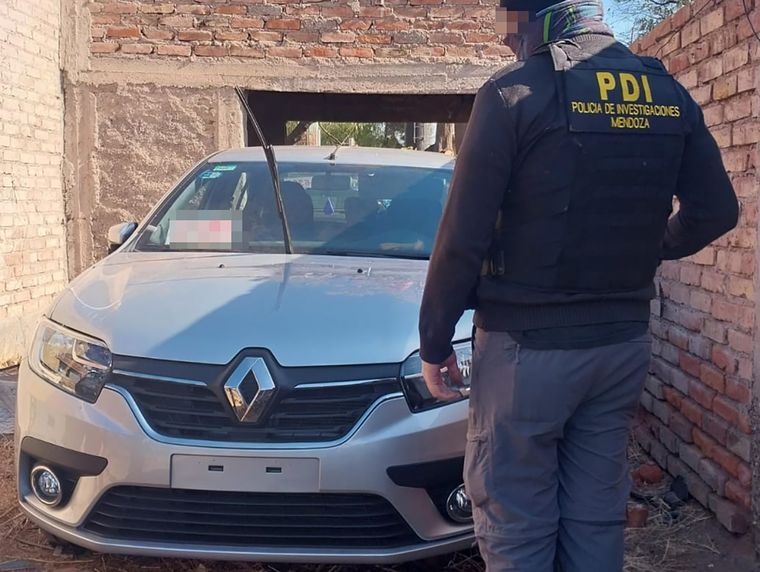 El Renault Logan denunciado por robo.&nbsp;