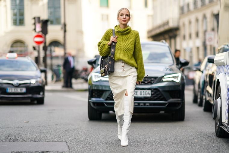El streetstyle ya nos muestra cuál será la combinación más top para este otoño Foto: Pinterest