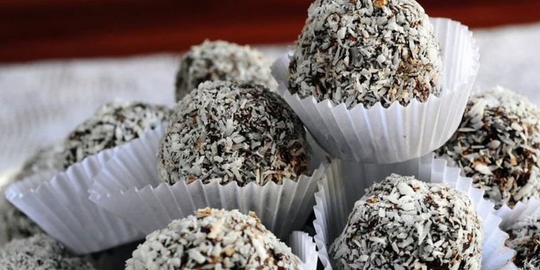 Bombones de coco y dulce de leche Foto: cookpad