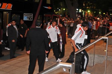 MDZol | Pipo ingresó rápidamente al hotel. Foto: Télam