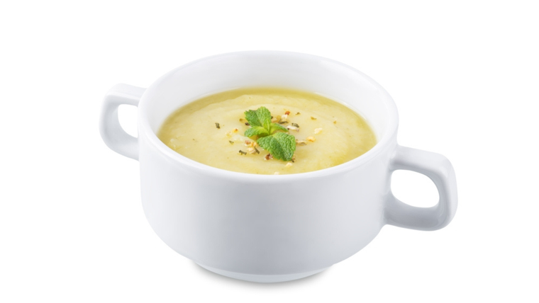 Esta receta se puede hacer sin papa y queda igual de cremosa. Esta receta se puede hacer sin papa y queda igual de cremosa.