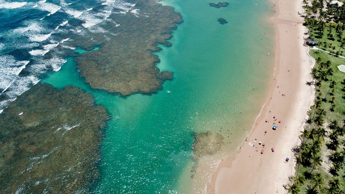 Brasil fuera de temporada: dos playas con estilo caribeño para descansar en mayo