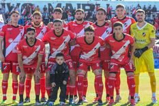 El Cruzado, que viene de ganarle a Gimnasia y Tiro de Salta, buscará quedarse con los tres puntos en Lomas de Zamora. Foto: Prensa Deportivo Maipú