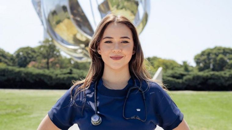 El acceso a la educación es lo que llevó a la brasileña Isla Montalier a vivir en Argentina. Foto: Cortesía/BBC Mundo