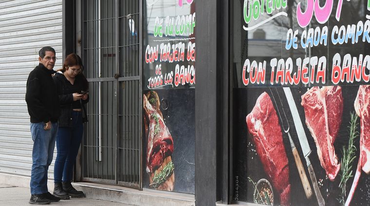 La situación es cada vez más preocupante para los comerciantes, que desean que pare esta situación Foto: Walter Moreno / MDZ