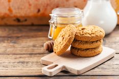 Receta de galletas de miel con toque casero y reconfortante.