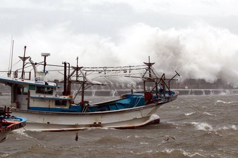 El Gobierno de Chile dispuso la suspensión de clases en zonas costeras por precaución ante la alerta de tsunami, tras el fuerte sismo registrado en Rusia. El Gobierno de Chile dispuso la suspensión de clases en zonas costeras por precaución ante la alerta de tsunami, tras el fuerte sismo registrado en Rusia.