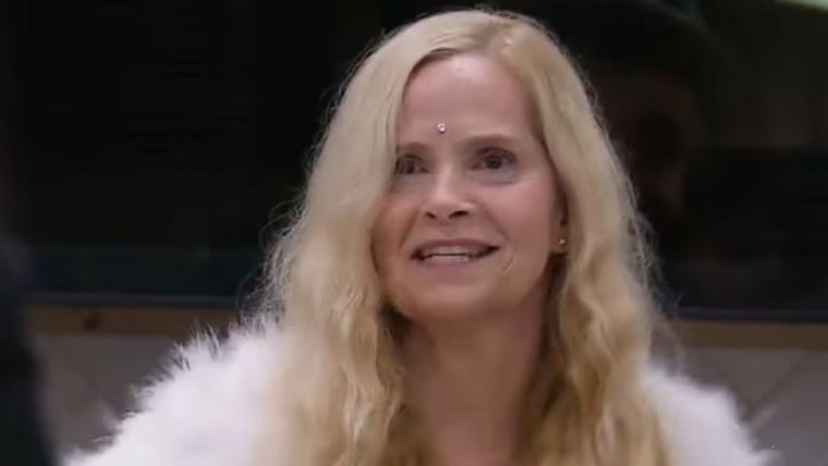 Ángel de Brito reveló detalles estremecedores sobre el pasado económico y personal de la diva de las novelas. Ángel de Brito reveló detalles estremecedores sobre el pasado económico y personal de la diva de las novelas.