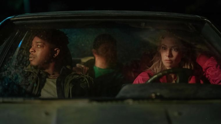 La producción fue premiada por su enfoque en la equidad de género y la diversidad detrás de cámara. La producción fue premiada por su enfoque en la equidad de género y la diversidad detrás de cámara.