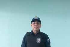 Joaquín Gómez se recupera en su casa tras haber sido baleado por un instructor en el IUSP Foto: Gentileza Joaquín Gómez se recupera en su casa tras haber sido baleado por un instructor en el IUSP Foto: Gentileza