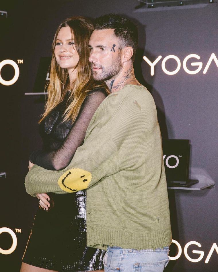 Adam Levine y su esposa Behati serán padres por tercera vez