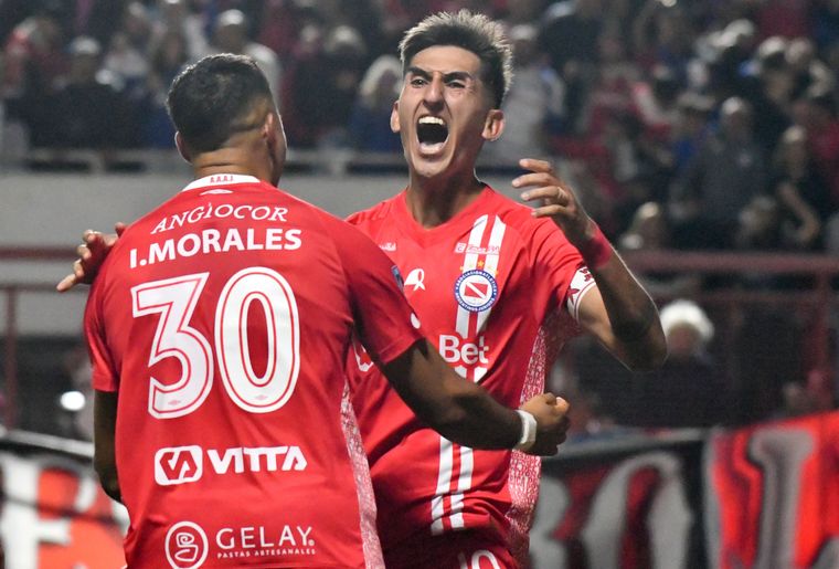 Alan Lescano, autor del gol de la victoria de Argentinos Juniors vs. Platense, aclaró su situación con Boca y negó que haya habido un acuerdo en el reciente mercado de pases.&nbsp;