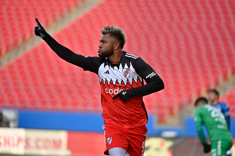 Borja fue el autor del gol de la victoria de River. Foto: NA